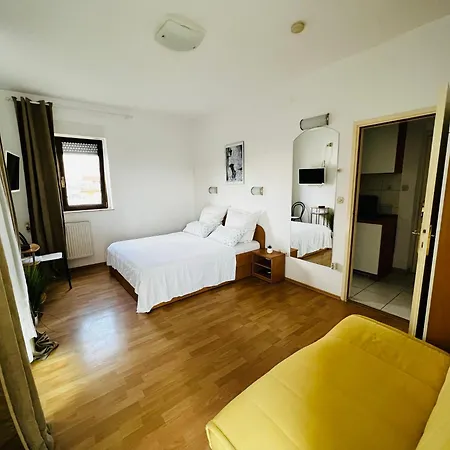 Apartment Ruza Kaštela