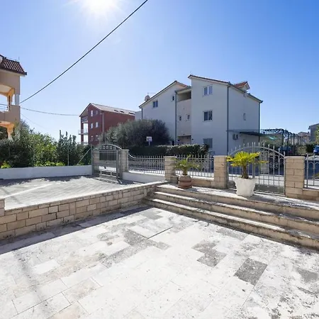 Apartman Ruza